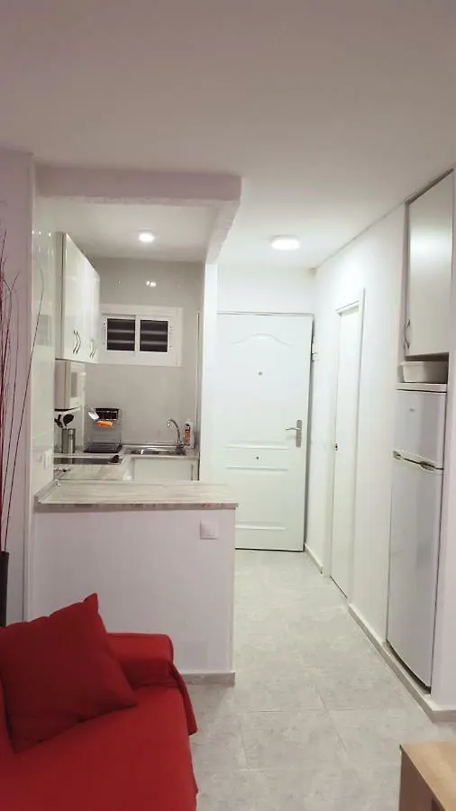 アパート Apartamento Aguila ベナルマデナ スペイン